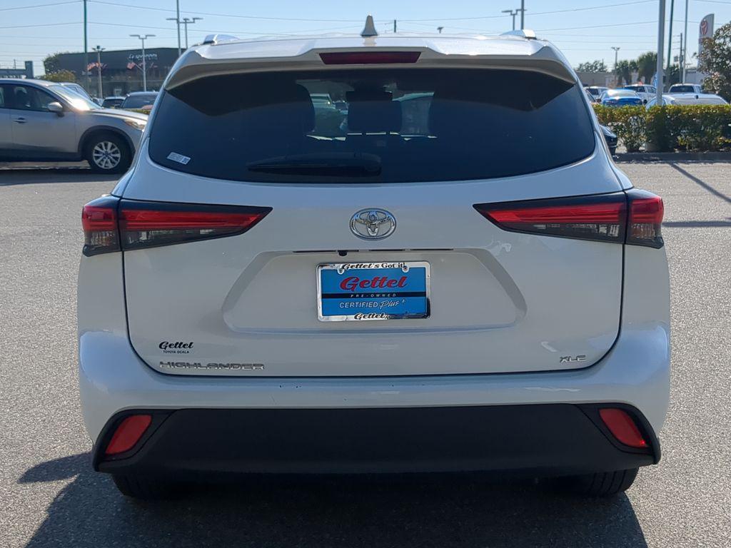 used 2021 Toyota Highlander car, priced at $29,882