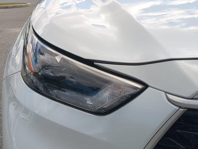 used 2023 Toyota Highlander car, priced at $36,681