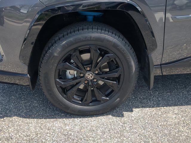used 2022 Toyota RAV4 Hybrid car, priced at $34,681