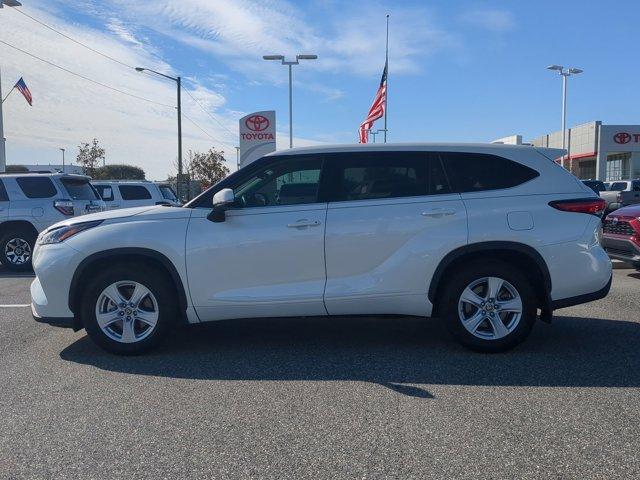 used 2021 Toyota Highlander car, priced at $28,981