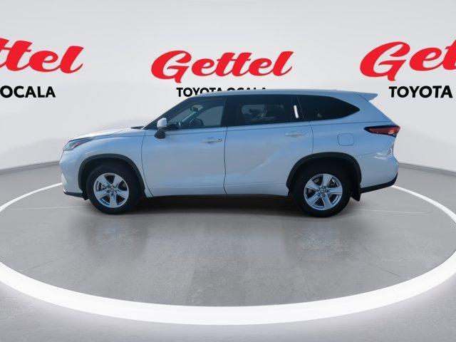 used 2021 Toyota Highlander car, priced at $28,981