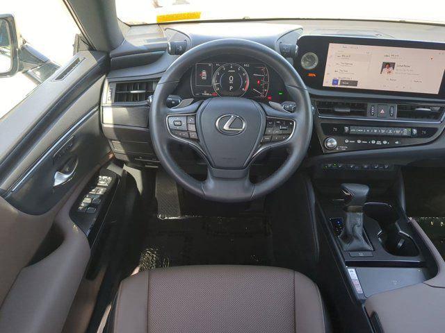 used 2024 Lexus ES 350 car