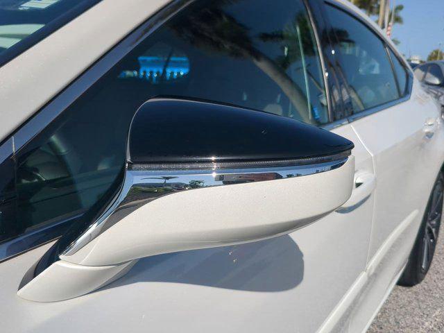 used 2024 Lexus ES 350 car