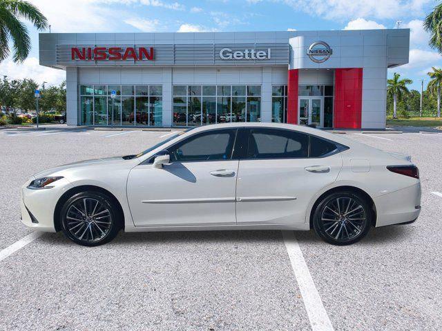 used 2024 Lexus ES 350 car