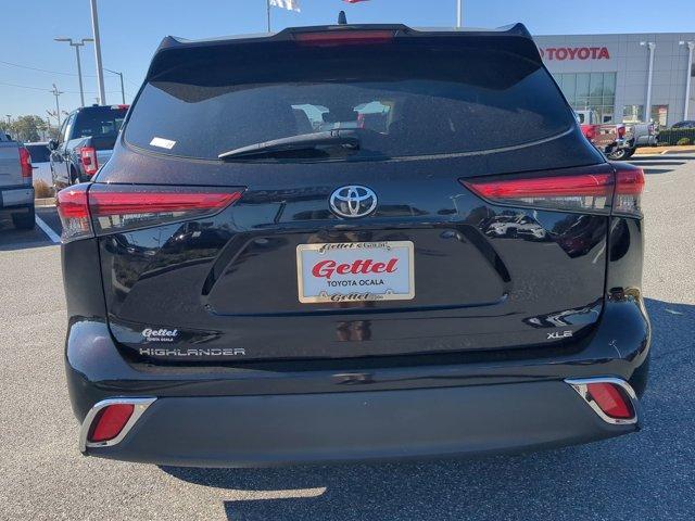 used 2021 Toyota Highlander car, priced at $28,482