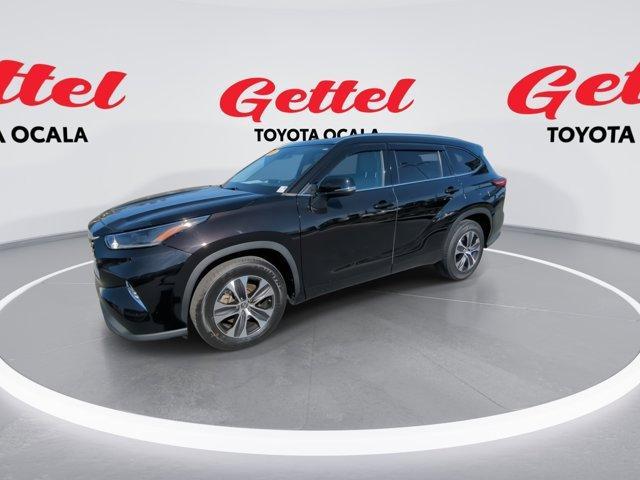 used 2021 Toyota Highlander car, priced at $28,482