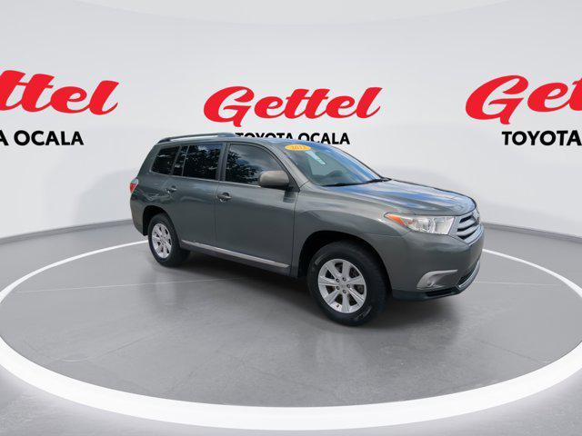 used 2013 Toyota Highlander car, priced at $16,981
