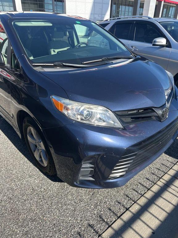 used 2020 Toyota Sienna car, priced at $24,981