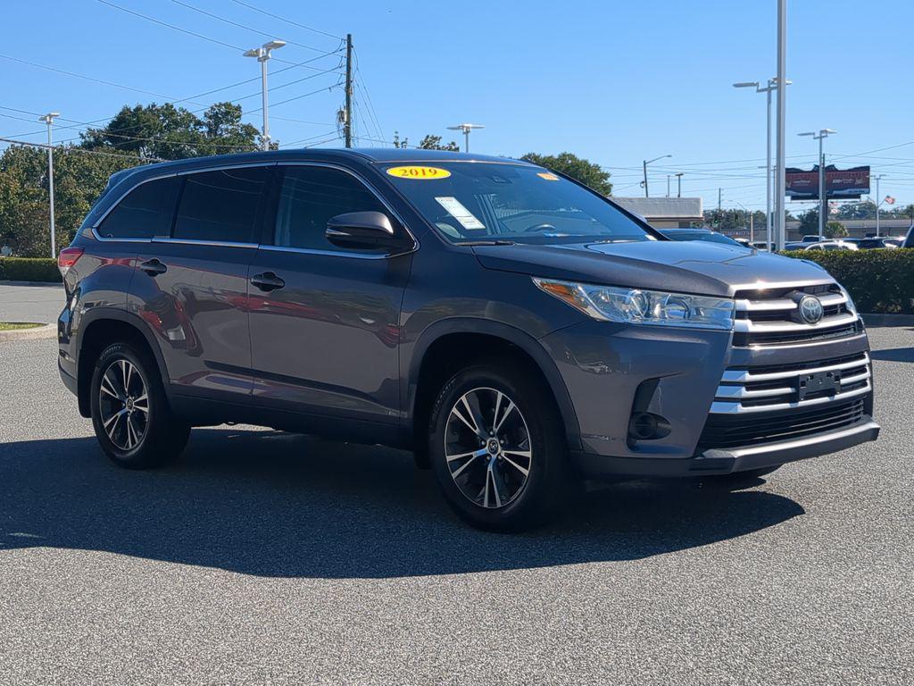used 2019 Toyota Highlander car, priced at $17,981