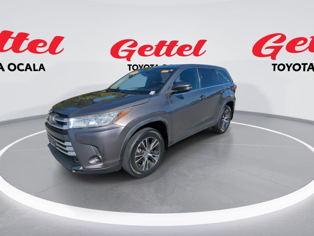 used 2019 Toyota Highlander car, priced at $17,981
