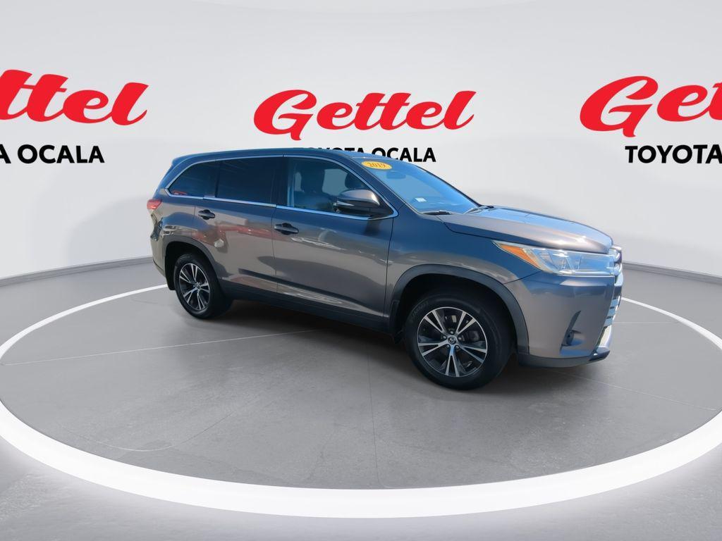 used 2019 Toyota Highlander car, priced at $17,981