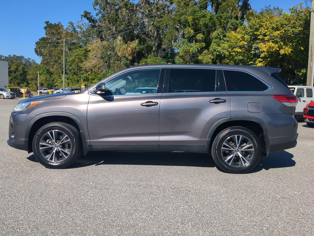 used 2019 Toyota Highlander car, priced at $17,981