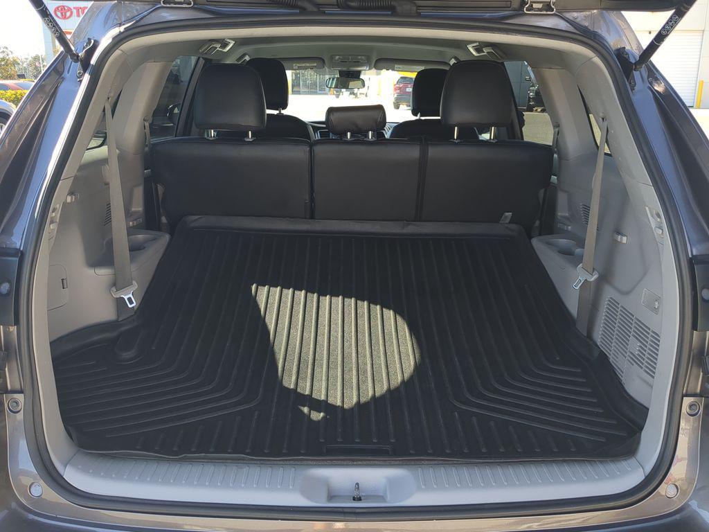 used 2019 Toyota Highlander car, priced at $17,981