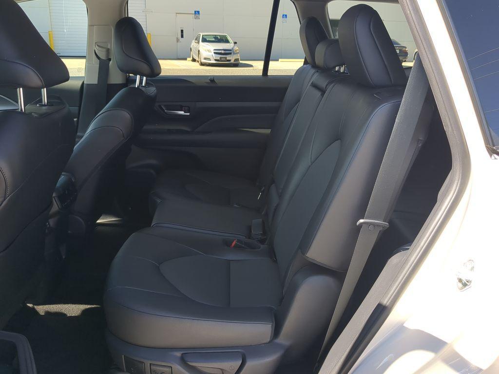 used 2024 Toyota Grand Highlander car, priced at $43,381