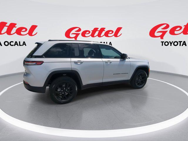 used 2025 Jeep Grand Cherokee car, priced at $38,881
