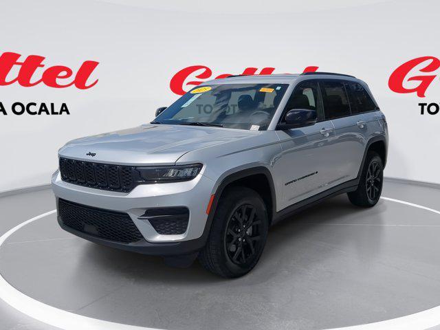 used 2025 Jeep Grand Cherokee car, priced at $38,881