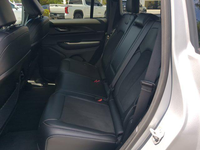 used 2025 Jeep Grand Cherokee car, priced at $38,881