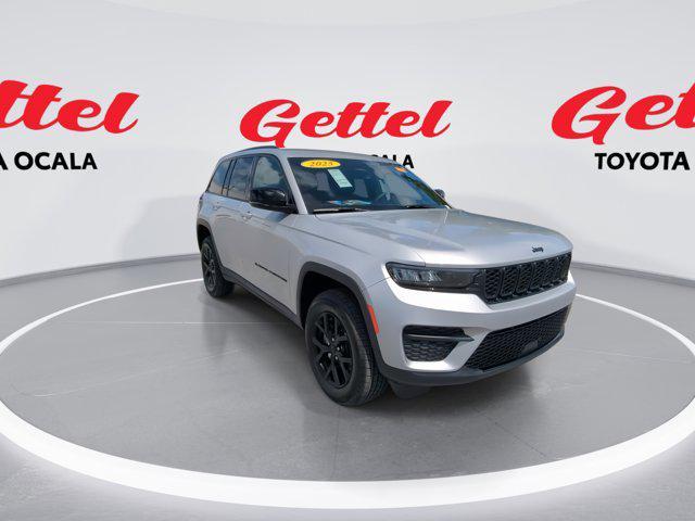 used 2025 Jeep Grand Cherokee car, priced at $38,881