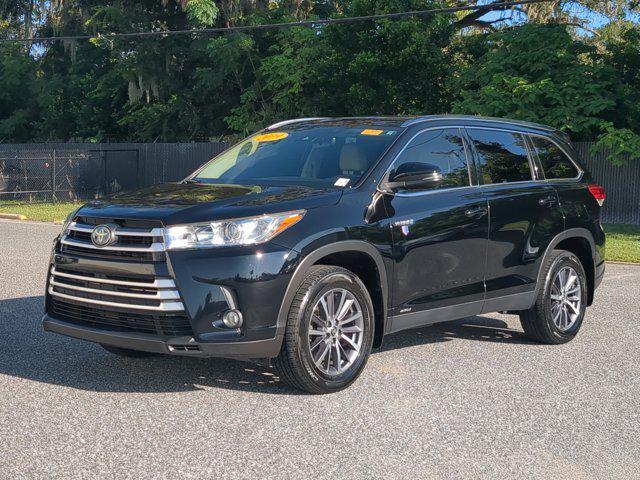 used 2019 Toyota Highlander Hybrid car, priced at $22,985