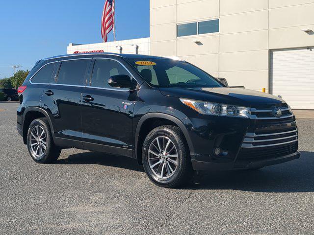 used 2019 Toyota Highlander Hybrid car, priced at $22,985