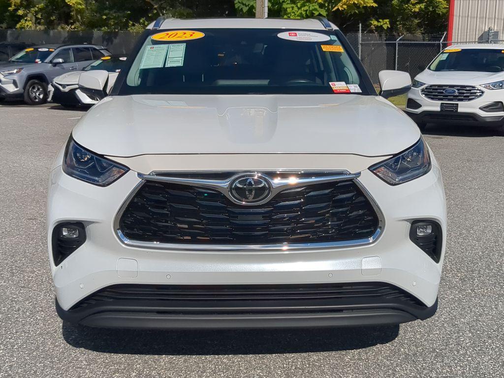 used 2023 Toyota Highlander car, priced at $40,481