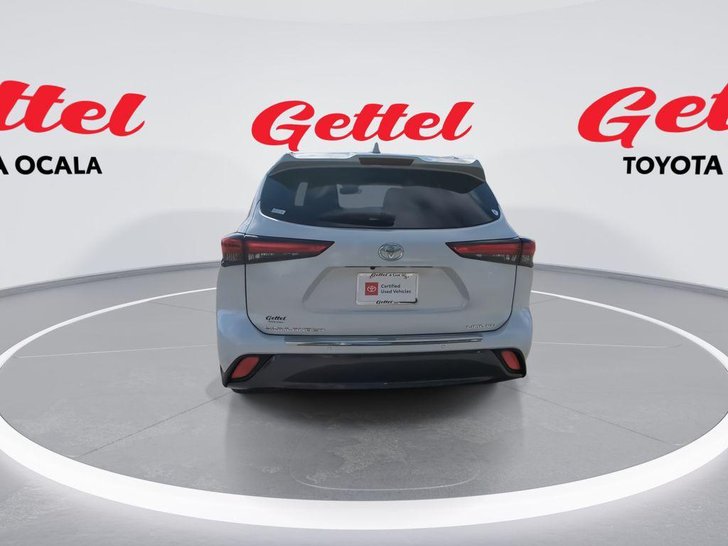 used 2023 Toyota Highlander car, priced at $40,481