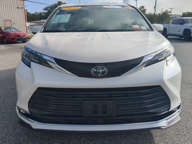 used 2021 Toyota Sienna car, priced at $37,581