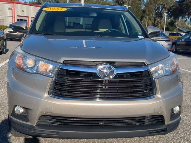 used 2016 Toyota Highlander car, priced at $18,981