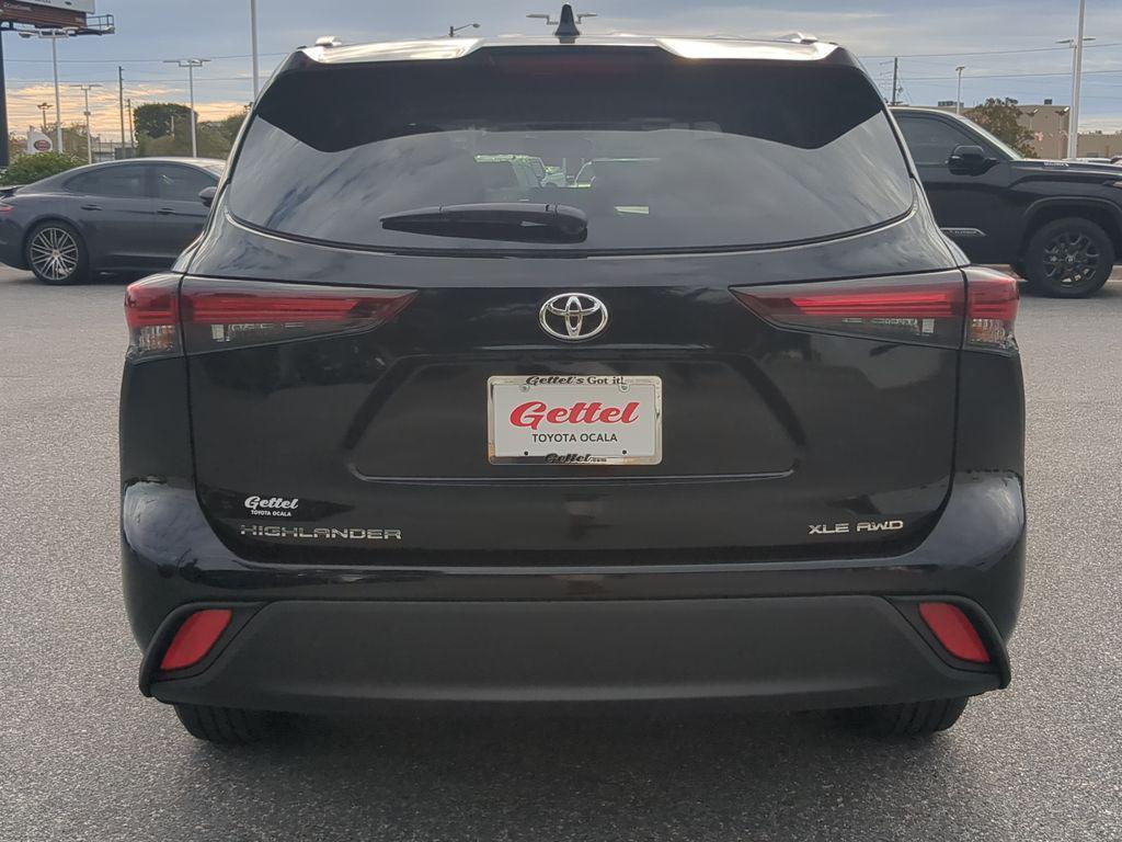 new 2026 Toyota Highlander car, priced at $48,832