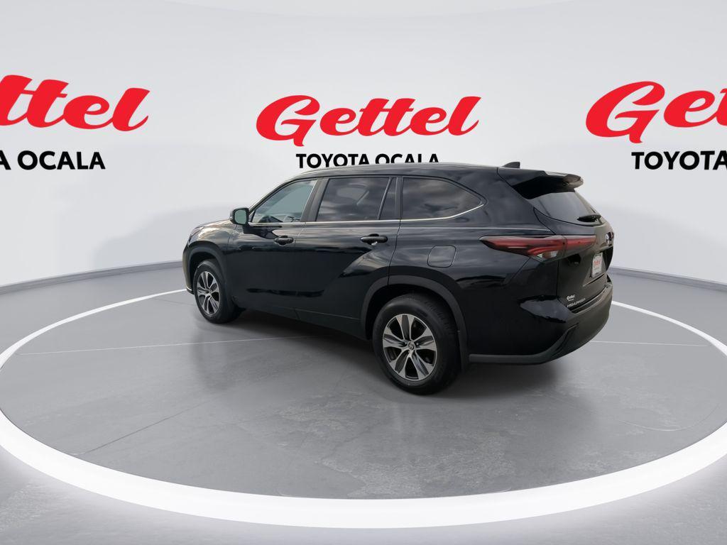 new 2026 Toyota Highlander car, priced at $48,832