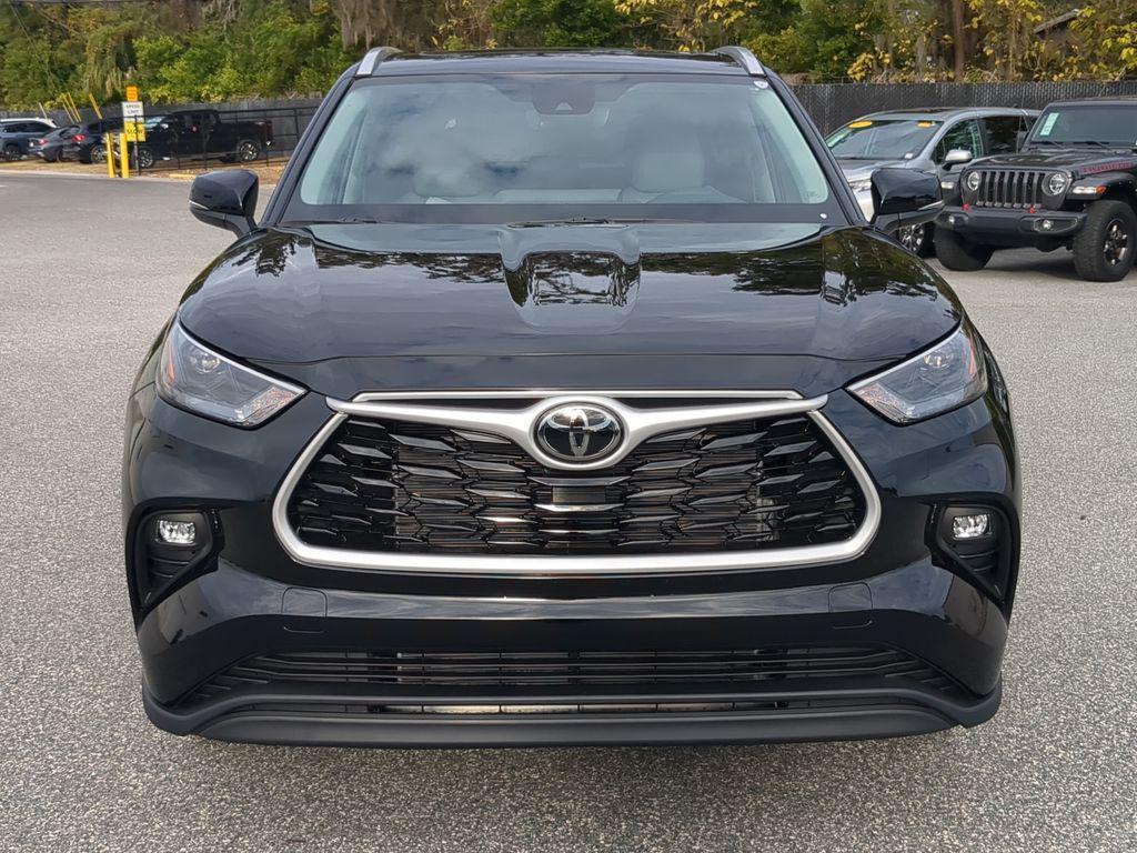 new 2026 Toyota Highlander car, priced at $48,832