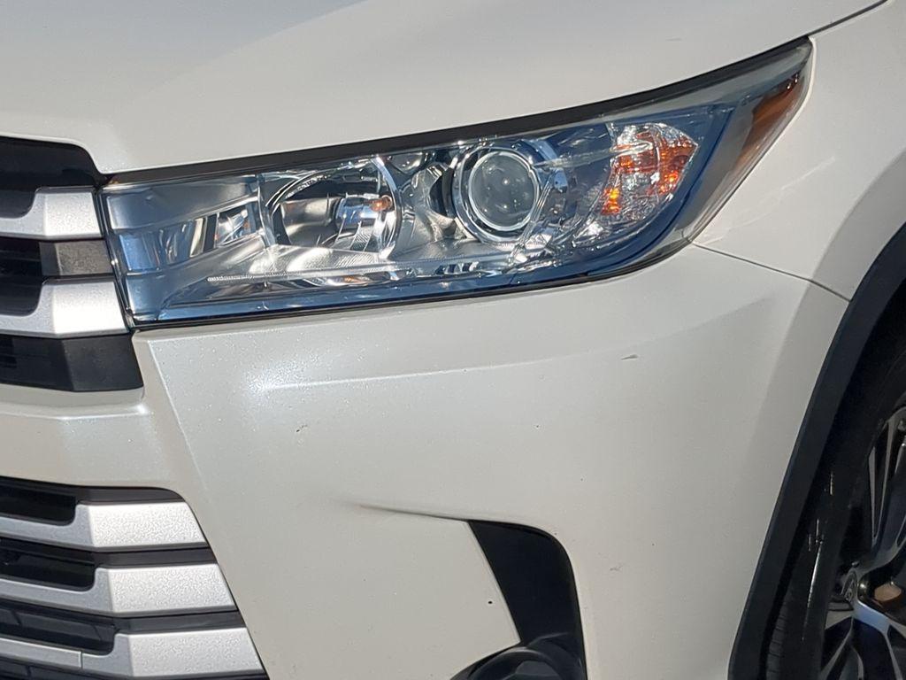 used 2019 Toyota Highlander car, priced at $18,881