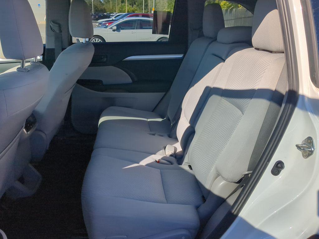 used 2019 Toyota Highlander car, priced at $18,881