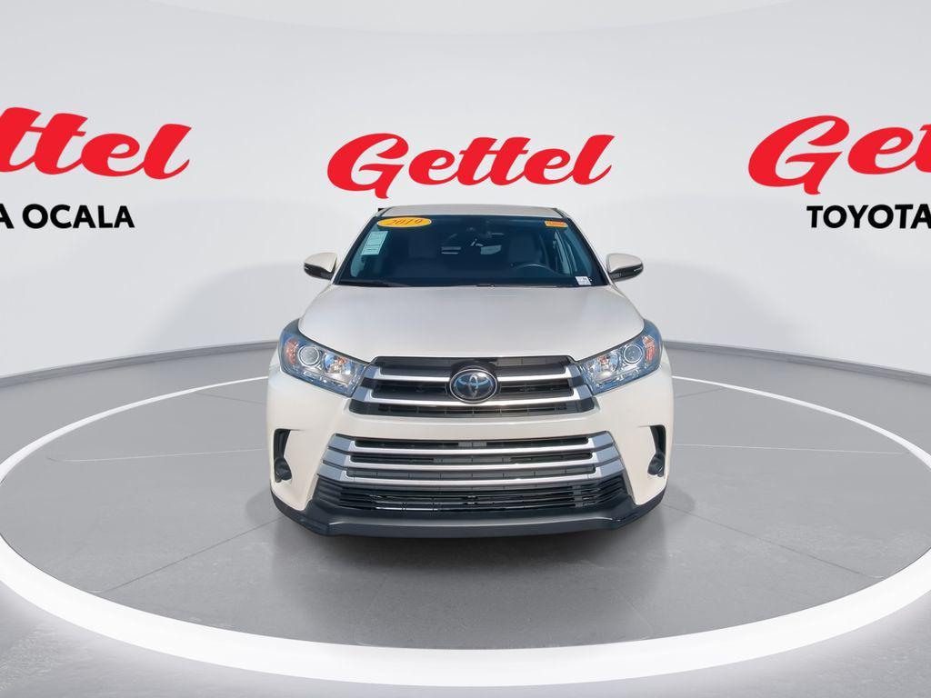 used 2019 Toyota Highlander car, priced at $18,881