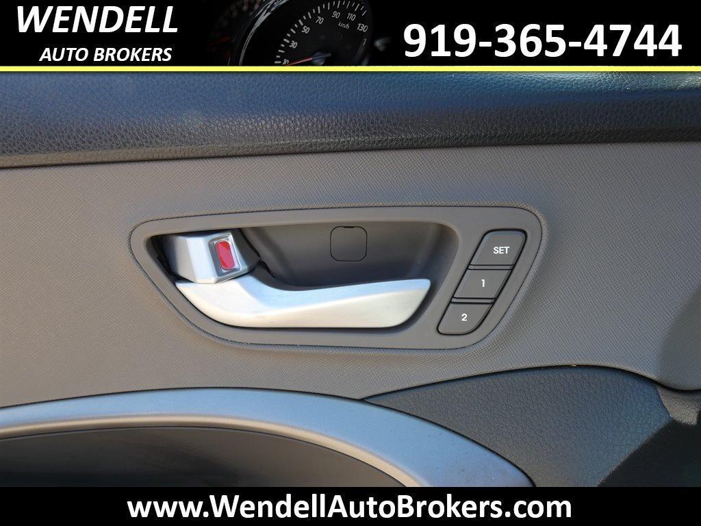 used 2017 Hyundai Santa Fe car, priced at $13,440