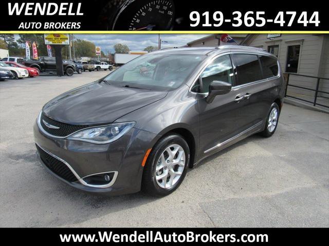 used 2020 Chrysler Pacifica car, priced at $19,358