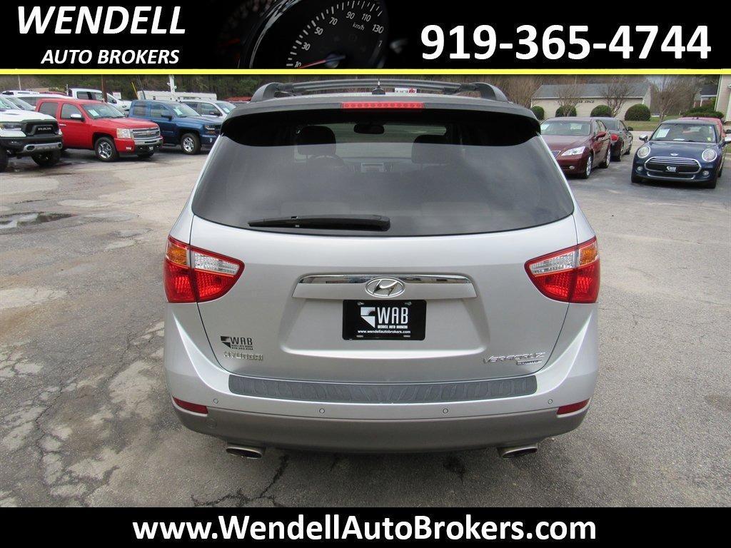 used 2011 Hyundai Veracruz car, priced at $5,404