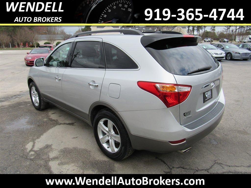 used 2011 Hyundai Veracruz car, priced at $5,404