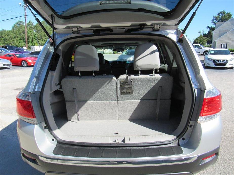 used 2011 Toyota Highlander car