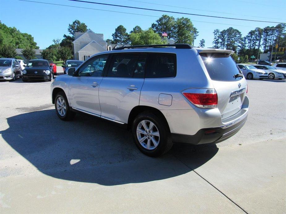 used 2011 Toyota Highlander car