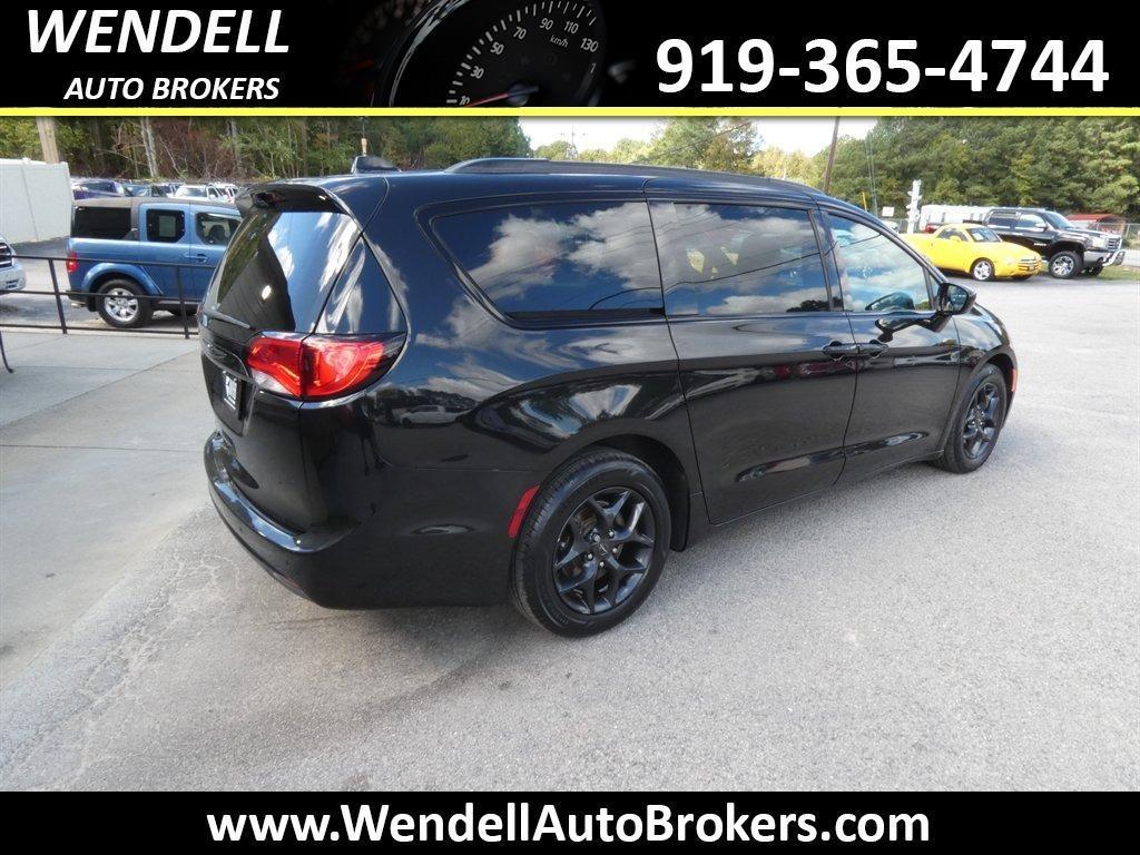 used 2018 Chrysler Pacifica car, priced at $11,864