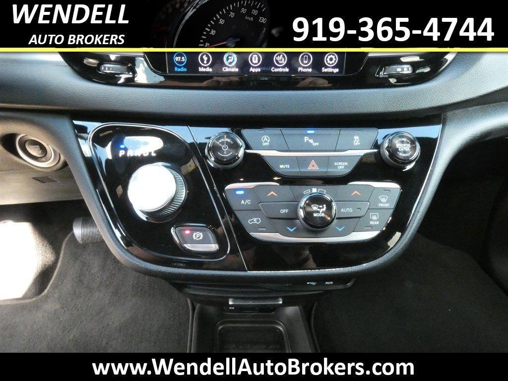 used 2018 Chrysler Pacifica car, priced at $11,864