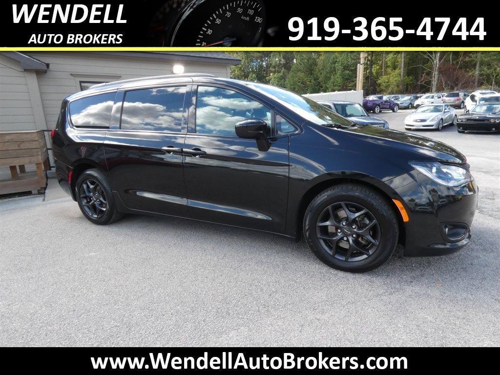 used 2018 Chrysler Pacifica car, priced at $11,864