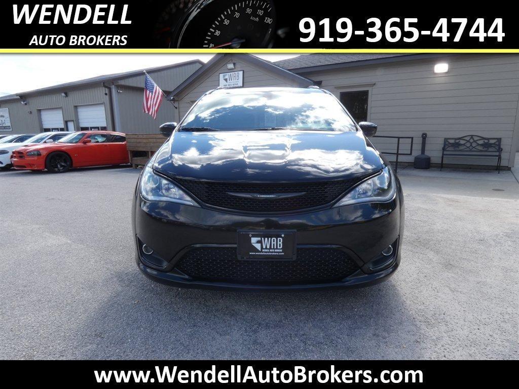 used 2018 Chrysler Pacifica car, priced at $11,864