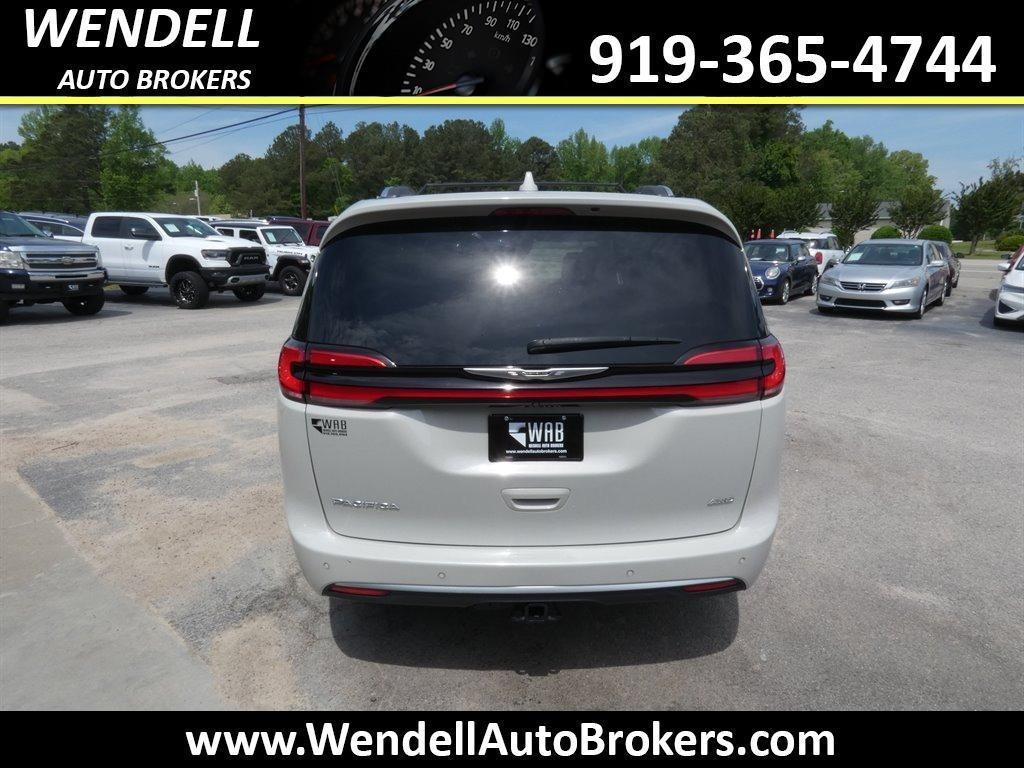 used 2021 Chrysler Pacifica car, priced at $26,176