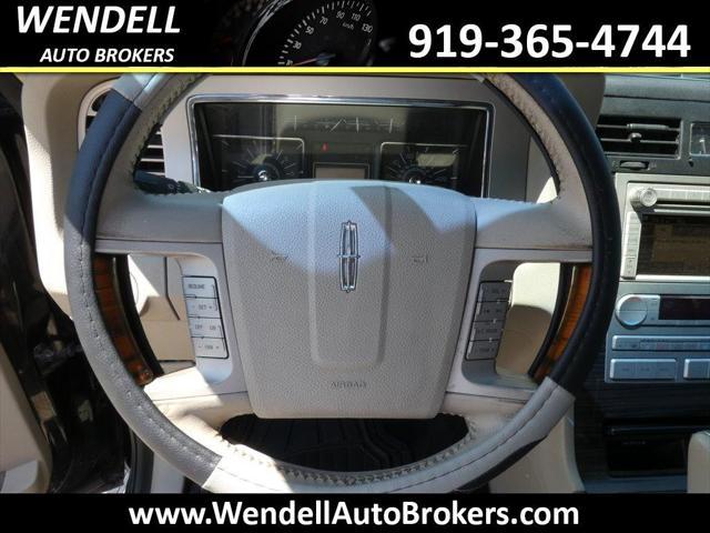 used 2008 Lincoln Navigator car, priced at $6,495
