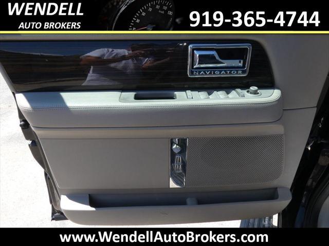 used 2008 Lincoln Navigator car, priced at $6,495