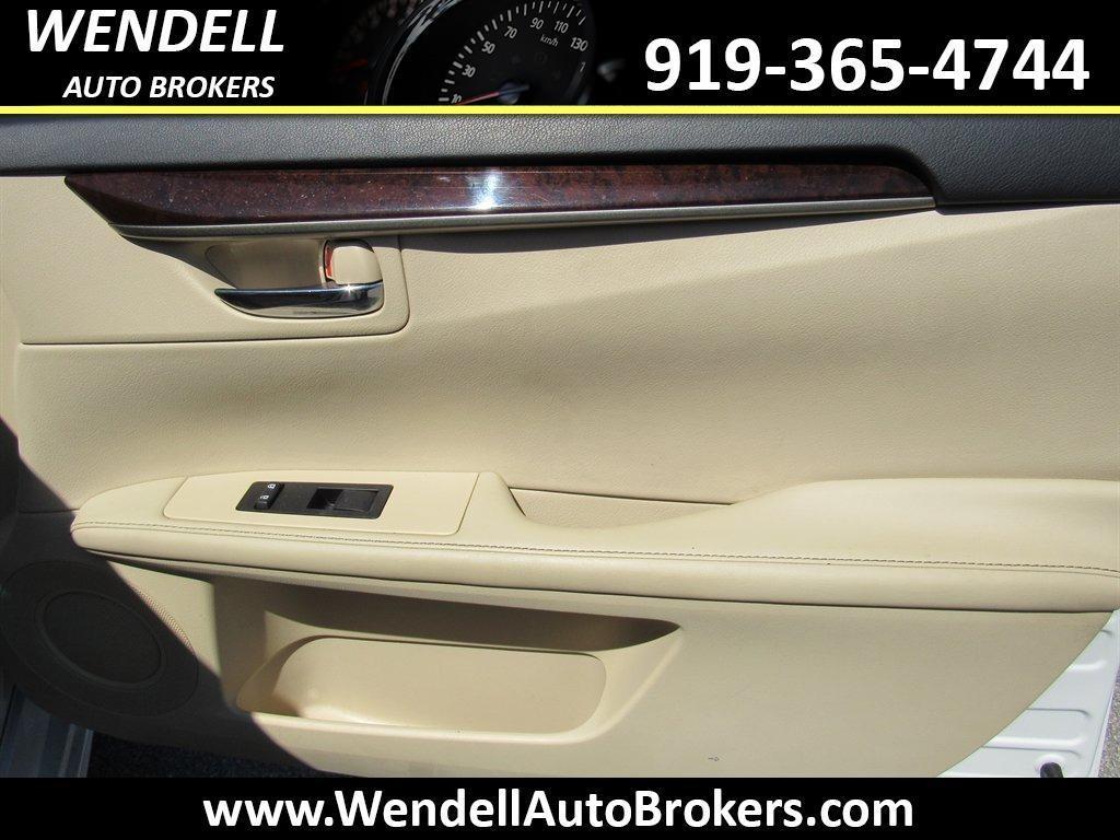 used 2013 Lexus ES 350 car, priced at $10,825