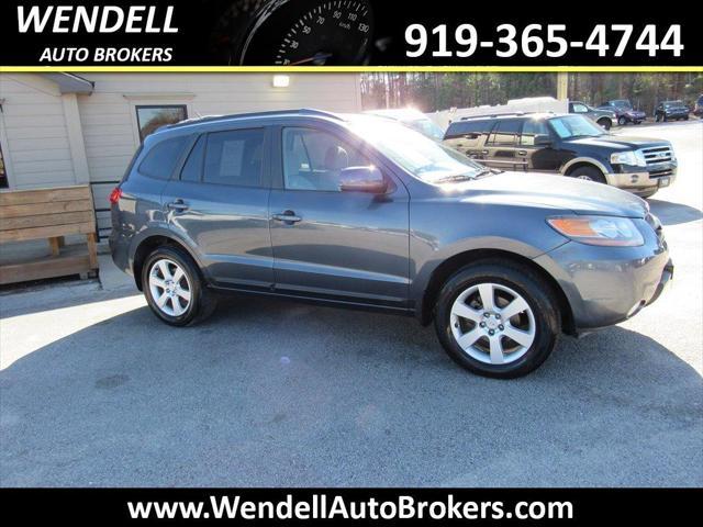 used 2007 Hyundai Santa Fe car, priced at $9,995