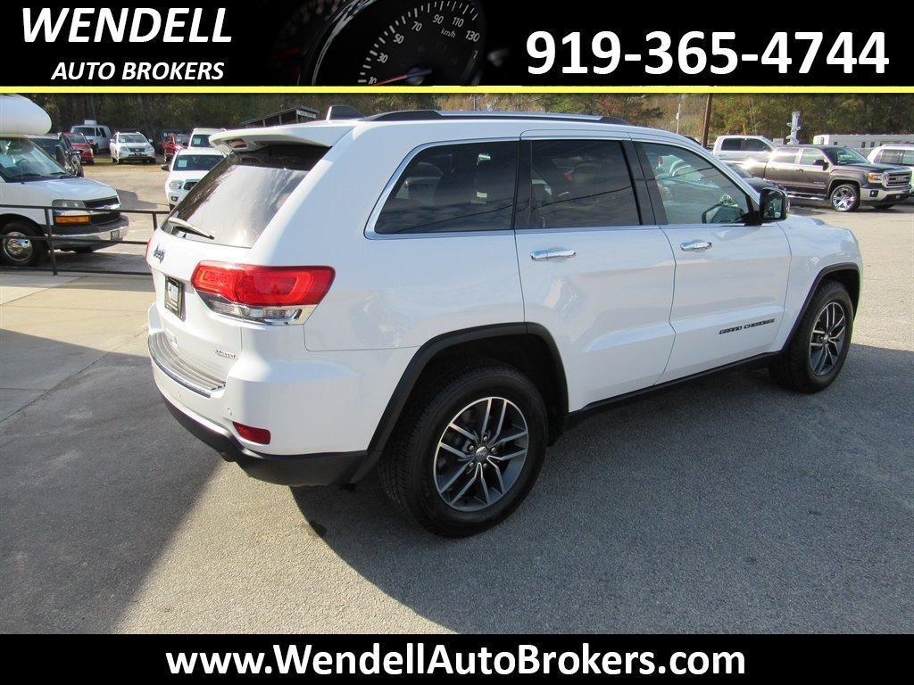 used 2017 Jeep Grand Cherokee car, priced at $14,985